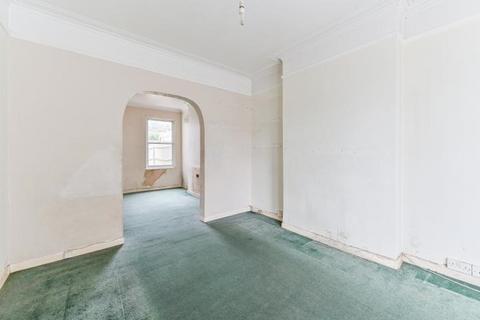 3 bedroom semi-detached house for sale, Sydenham Road, Croydon, CR0