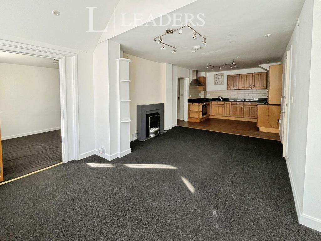 Living Room/Kitchen