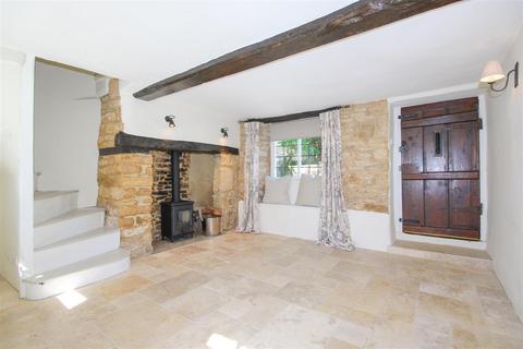 undefined, Main Street, Chipping Norton OX7