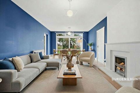 undefined, Stradbroke Grove, Buckhurst Hill, IG9
