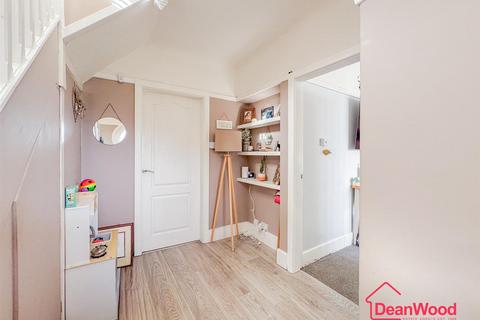 3 bedroom property for sale, Hill View, Crescent Road, Ramsey