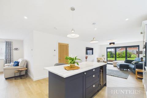 3 bedroom detached bungalow for sale, West Crayke, Bridlington