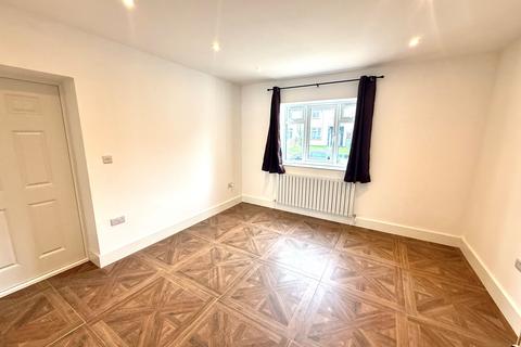 undefined, Saxville Road, Orpington, BR5