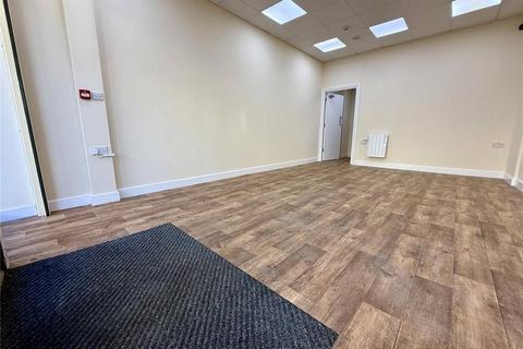 Retail property (high street) to rent, 36 King St Bridlington YO15 2DQ