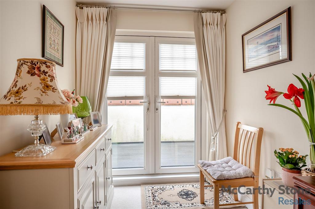 8679068-interior14.jpg