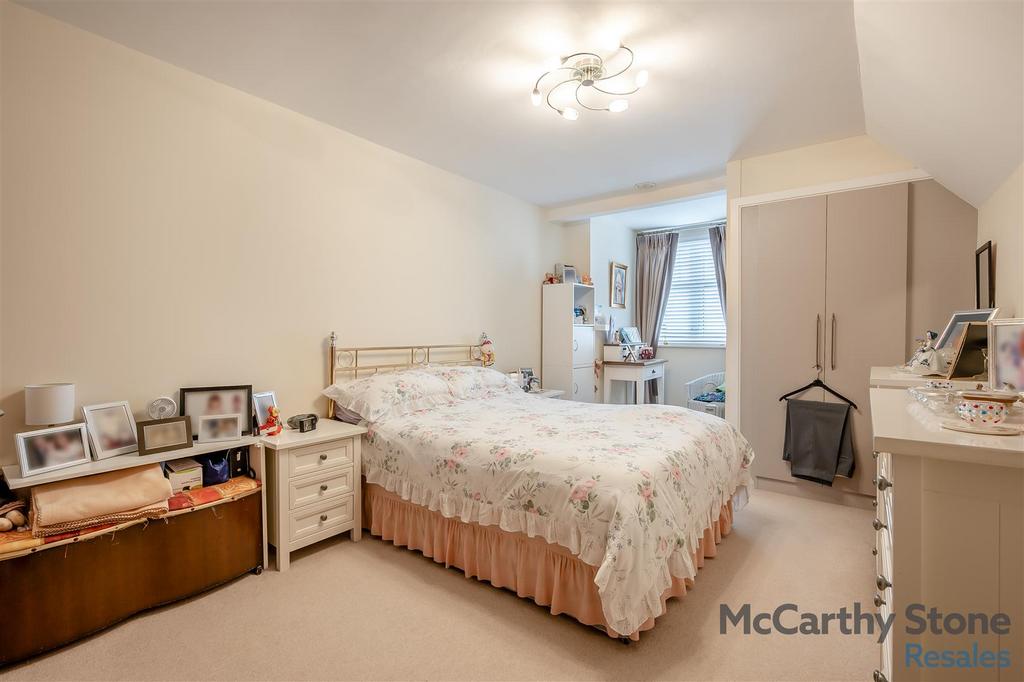8679068-interior09.jpg