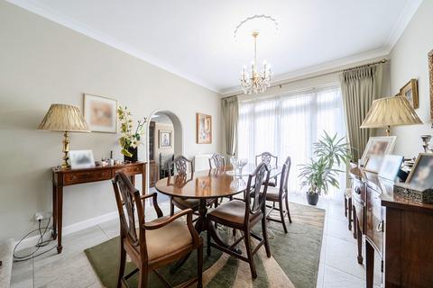 3 bedroom detached house for sale, Gateway Close, Northwood