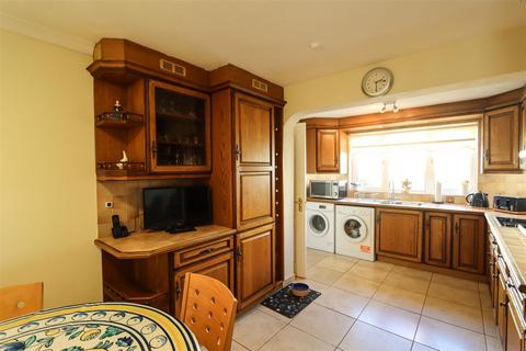 4 bedroom house for sale, Longuville Road, St Saviour JE2