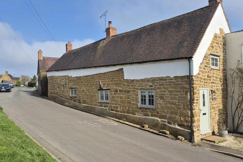 High Street, Napton, CV47