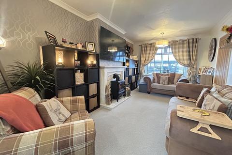 4 bedroom semi-detached house for sale, Henry Avenue, Bowburn, Durham, County Durham, DH6