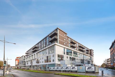 1 bedroom flat for sale, Beckhampton Street, Swindon, Wiltshire, SN1
