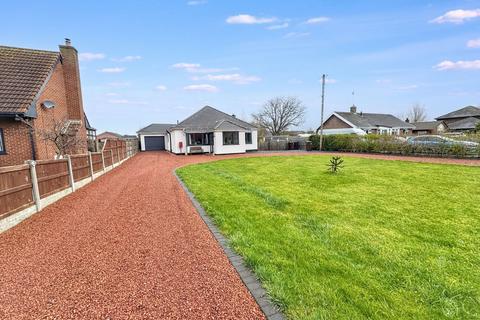 3 bedroom detached bungalow for sale, Brook Avenue, Towyn, Conwy, LL22 9ND