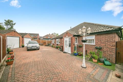 4 bedroom detached bungalow for sale, Churnwood Close, Colchester