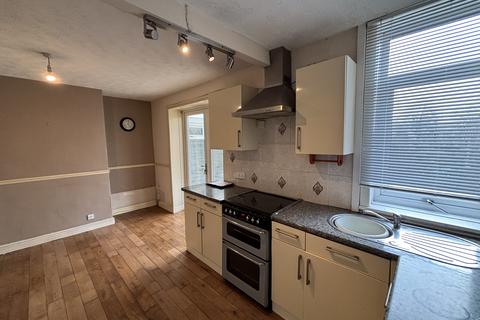 undefined, Windsor Grove, Thornton BD13