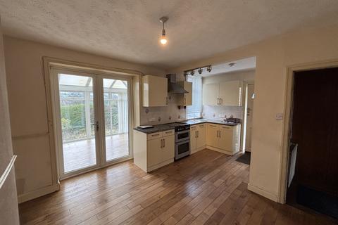 undefined, Windsor Grove, Thornton BD13