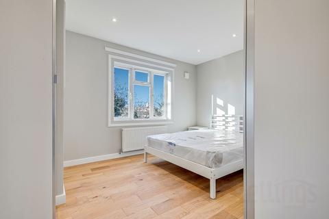 2 bedroom flat to rent, London, NW10