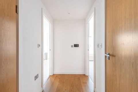1 bedroom apartment for sale, Lismore Boulevard, London NW9