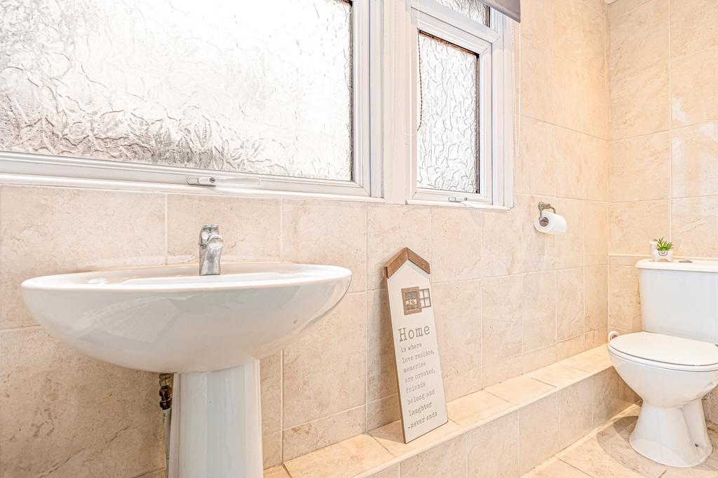 Main Bathroom