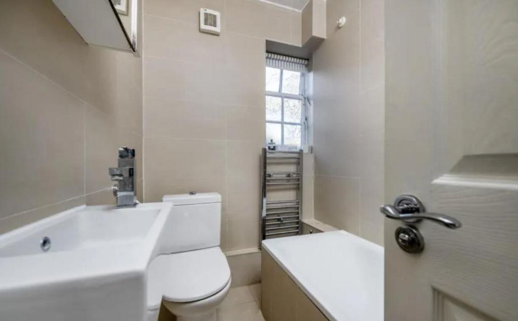 Neale-close-hampstead-garden-suburb-n2
