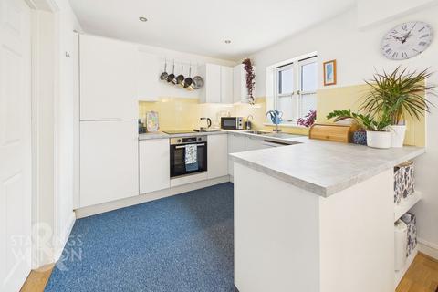 3 bedroom semi-detached house for sale, Street Farm Gardens, Gislingham, Eye