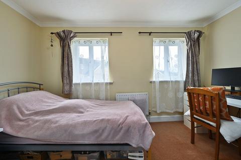 2 bedroom terraced house for sale, Bullfinch Gardens, Uckfield TN22