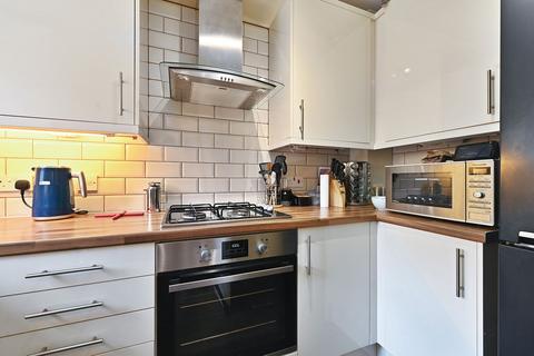 2 bedroom terraced house for sale, Bullfinch Gardens, Uckfield TN22