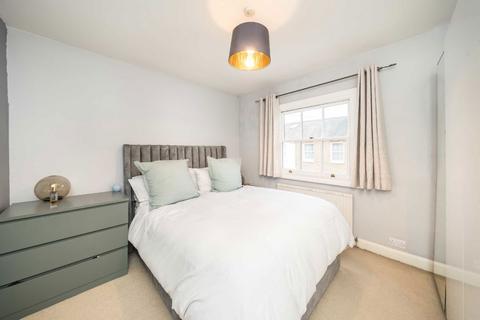 undefined, Albert Road, Richmond TW10