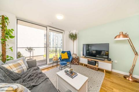 undefined, Ealing Road, Brentford TW8