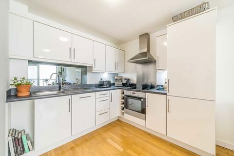 undefined, Ealing Road, Brentford TW8