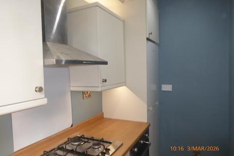 2 bedroom semi-detached house to rent, St. Christopher Avenue, Stoke-on-Trent ST4