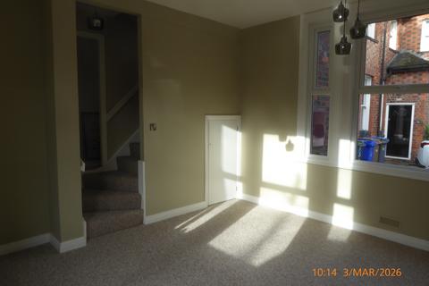 2 bedroom semi-detached house to rent, St. Christopher Avenue, Stoke-on-Trent ST4