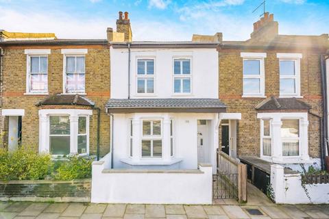 3 bedroom house to rent, Maybury Street, London SW17