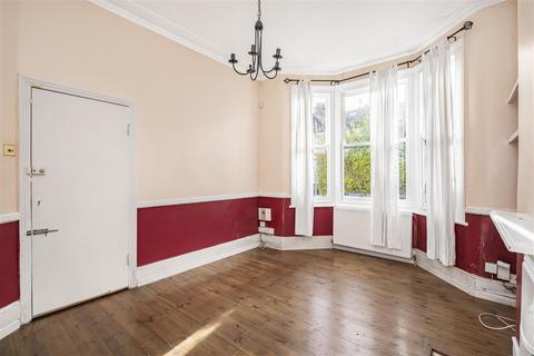 1 bedroom ground floor flat for sale, Scholars Road, North Chingford