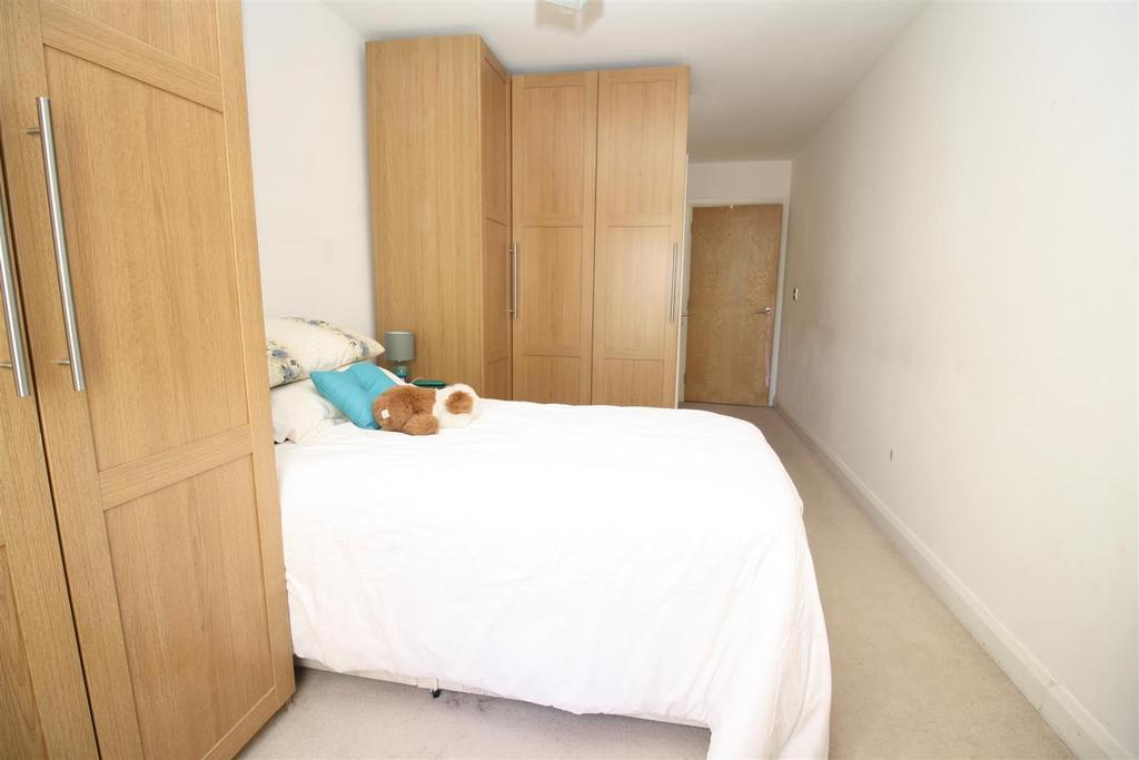 Bed 1