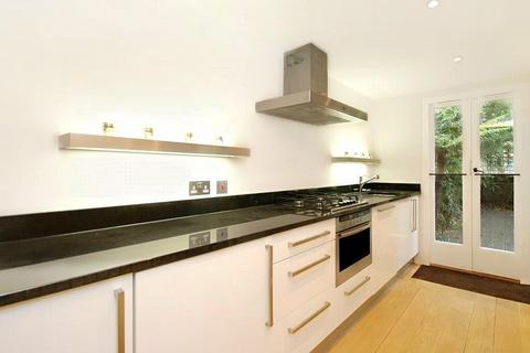 2 bedroom apartment to rent, Clarendon Gardens, Little Venice, W9