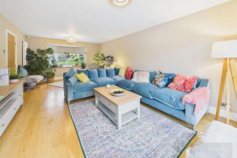 5 bedroom detached house for sale, North Way, Houghton on the Hill, Leicestershire