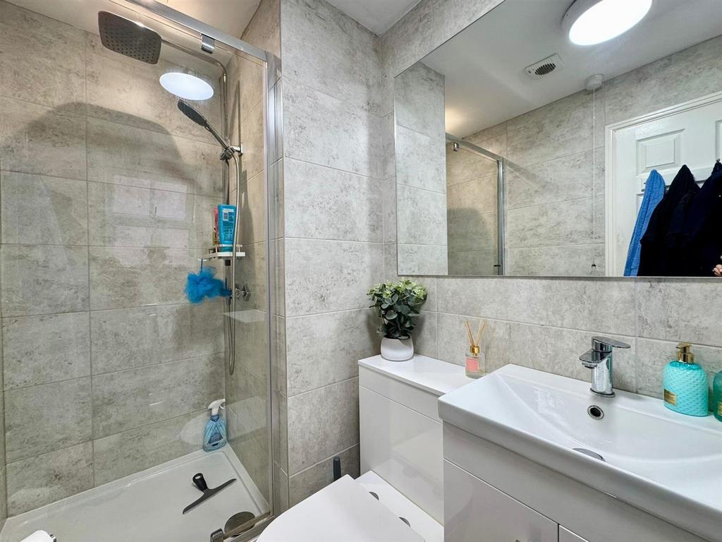 Master ensuite , 1.jpeg