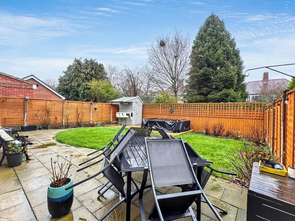 Garden  2.jpg