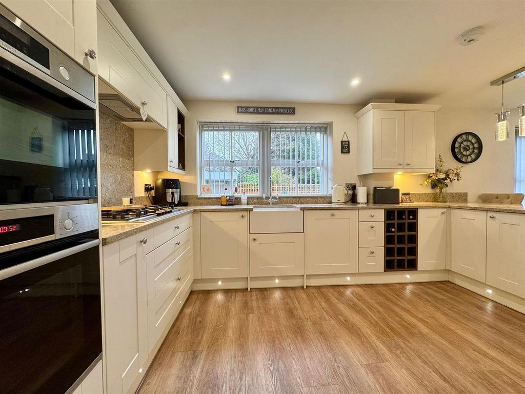 Kitchen , 3.jpeg