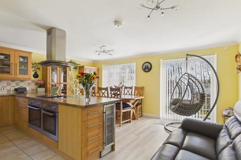 4 bedroom detached house for sale, 104 The Drove, Barroway Drove PE38
