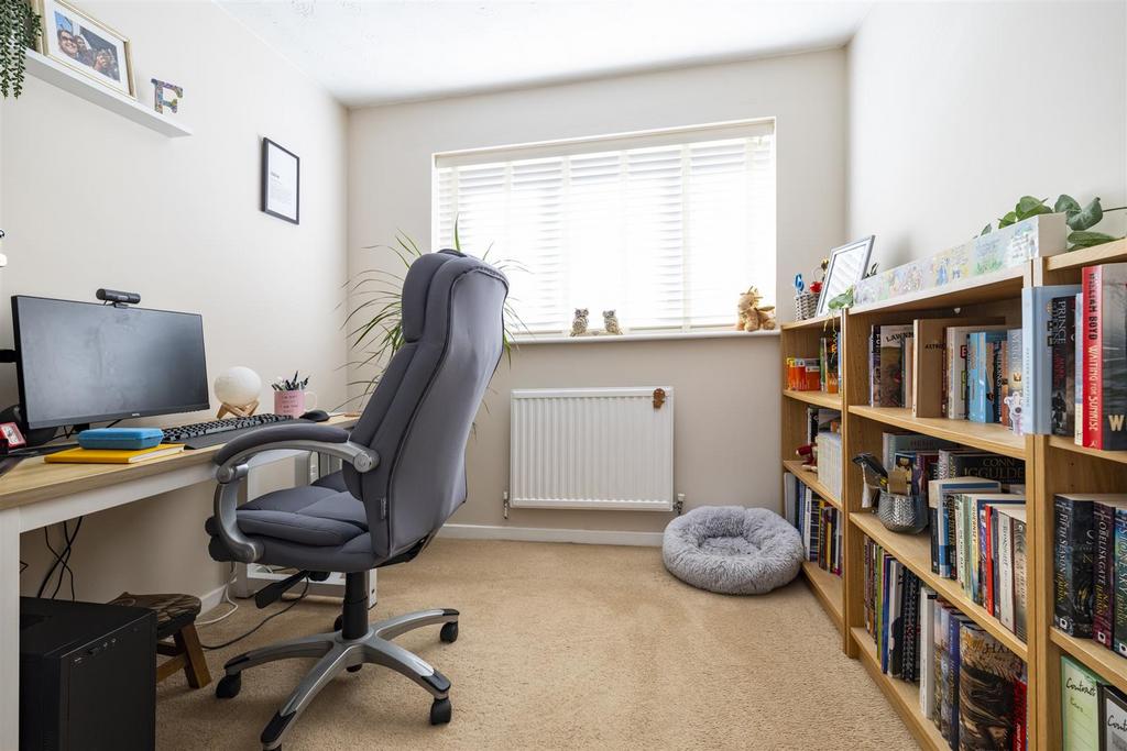 BEDROOM 3.jpg