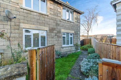 Leaze Road, Melksham