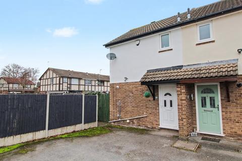 Haybarn Close, Leicester LE19