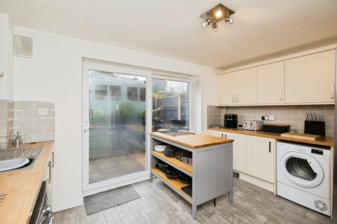 3 bedroom end of terrace house for sale, Borrowfield Road, Derby, DE21