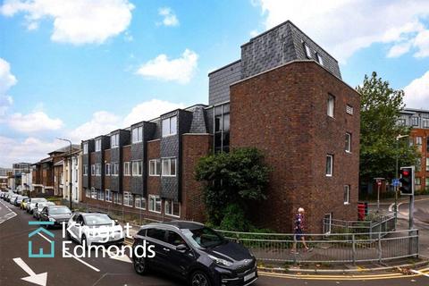undefined, Queen Anne Road, Coronet House, ME14