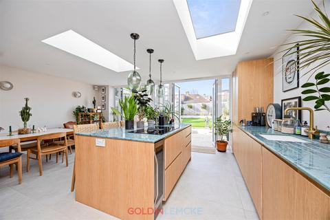 undefined, Meadway Crescent, Hove