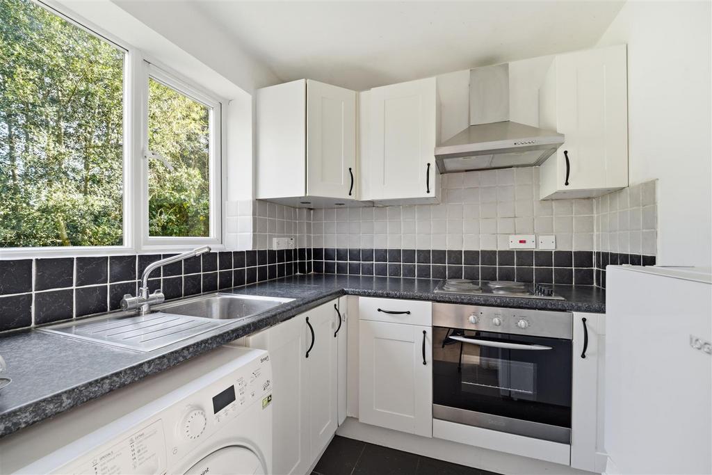 67 Azalea Kitchen 2.jpg