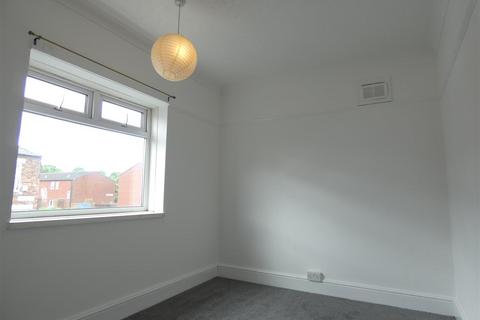 2 bedroom flat to rent, Grace Street, Byker