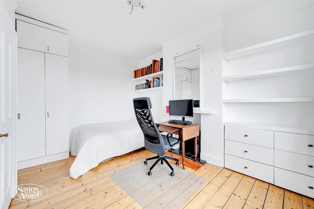 74 Haslemere Avenue-13.jpg