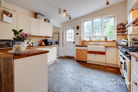 5 bedroom detached bungalow for sale, Brentwood